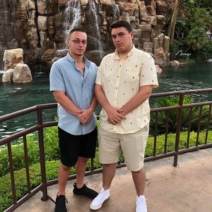 Meet your Posher, Joshua